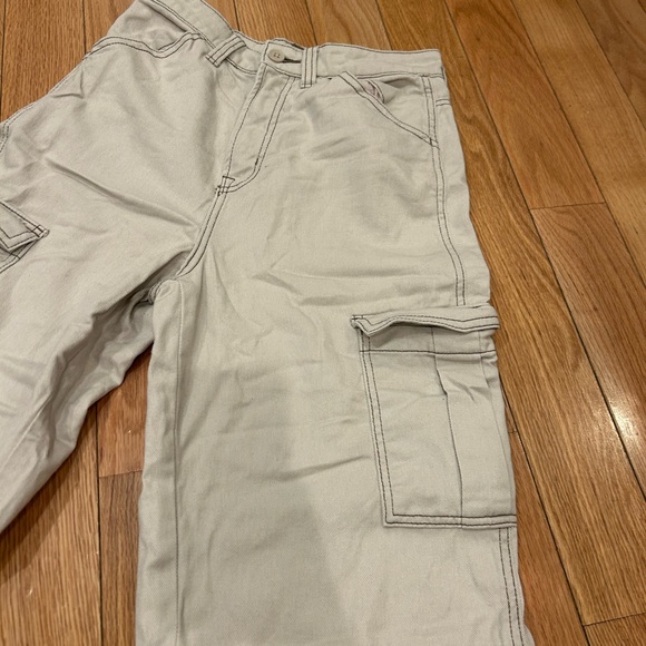 H&M Cargo Pants - Picture 3 of 6